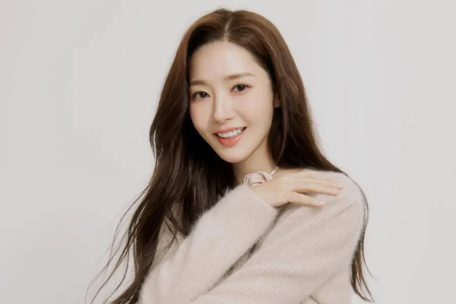 20250318104223_park-min-young-4