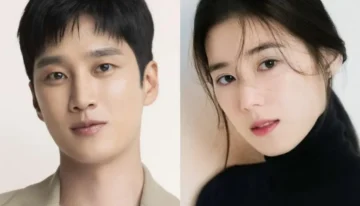 20251203050040_ahn-bo-hyun-jung-eun-chae